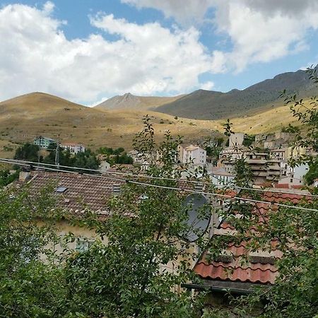 Casa Laura Castel del Monte (Abruzzo) Exterior photo