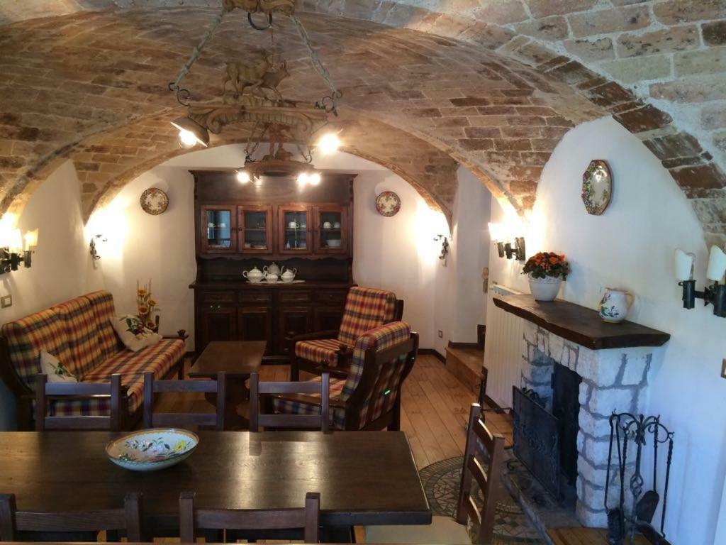 Casa Laura Castel del Monte (Abruzzo) Exterior photo