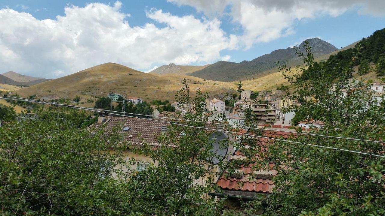 Casa Laura Castel del Monte (Abruzzo) Exterior photo